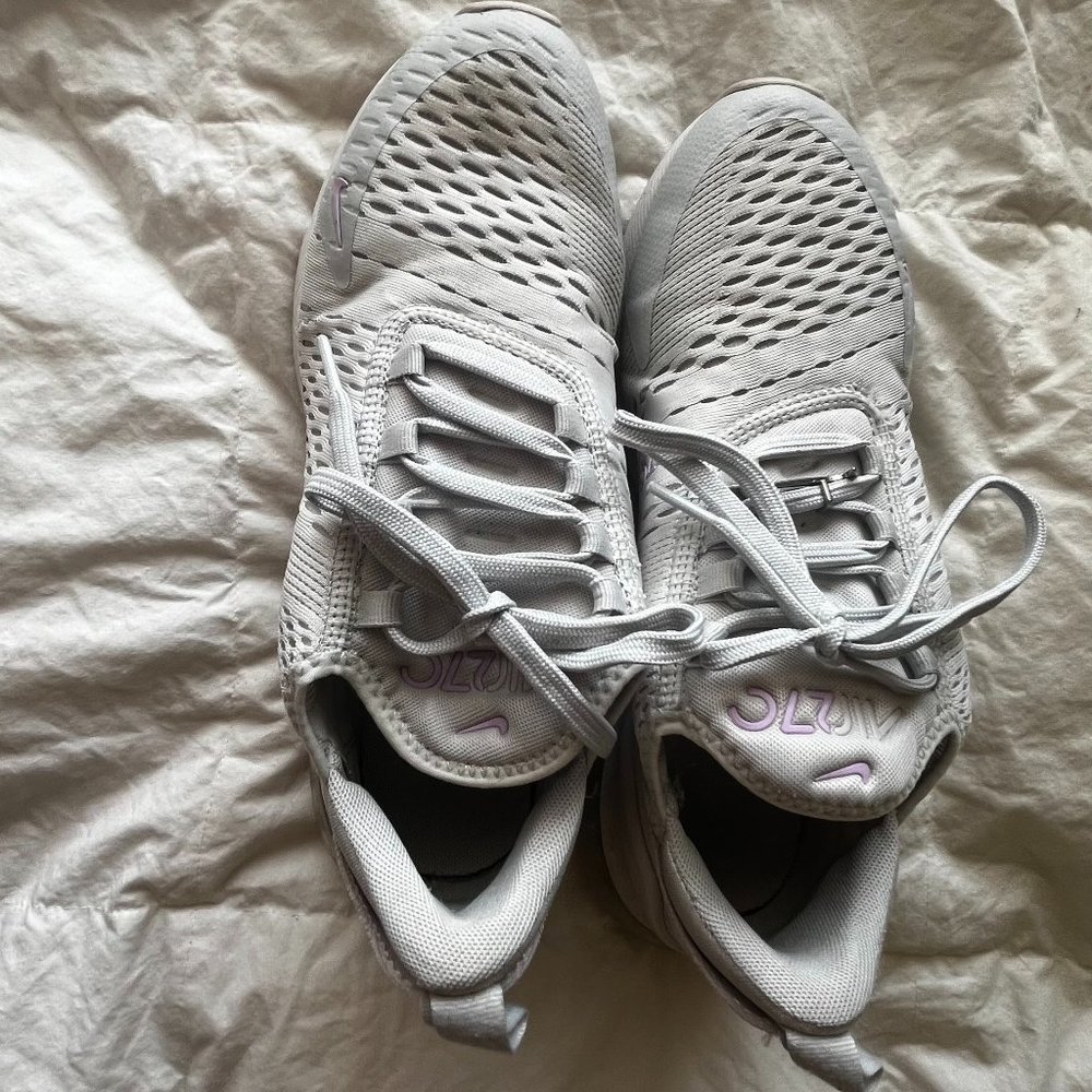 Nike Air Max 270